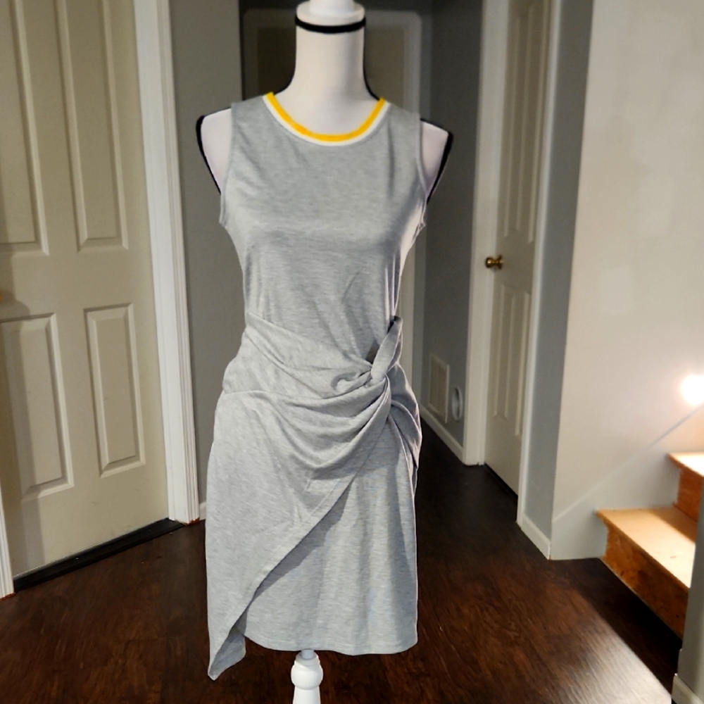 NWT Hem & Thread Front Wrap Midi Dress